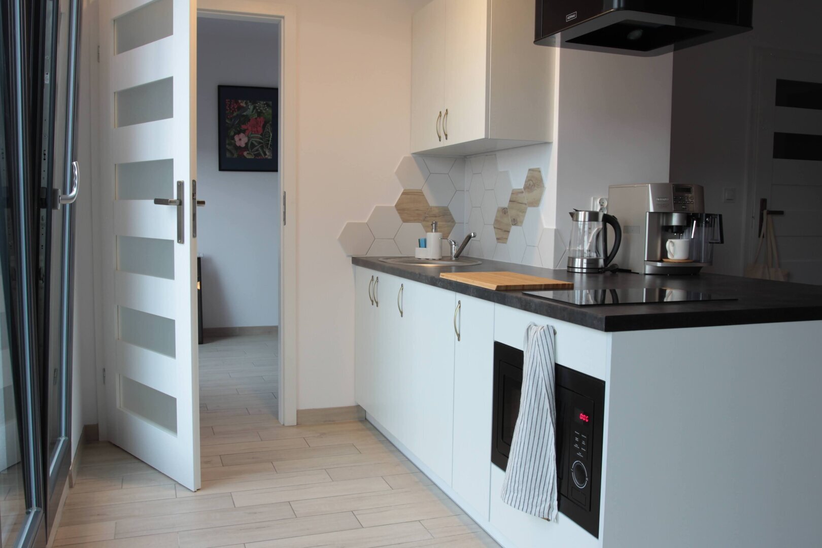 WHITE FROG SPÓŁKA Z OGRANICZONĄ ODPOWIEDZIALNOŚCIĄ - 6